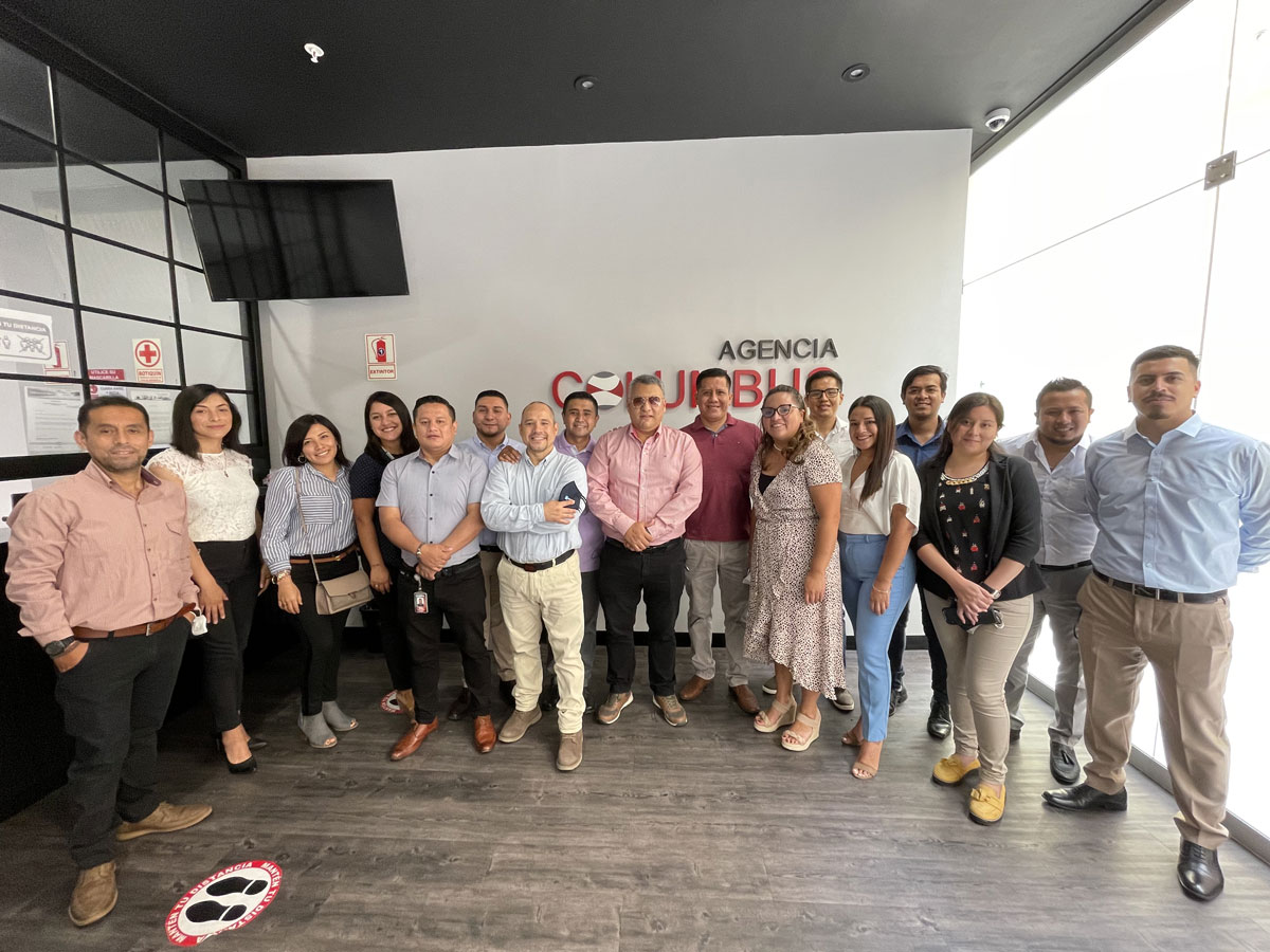 equipo-front-desk